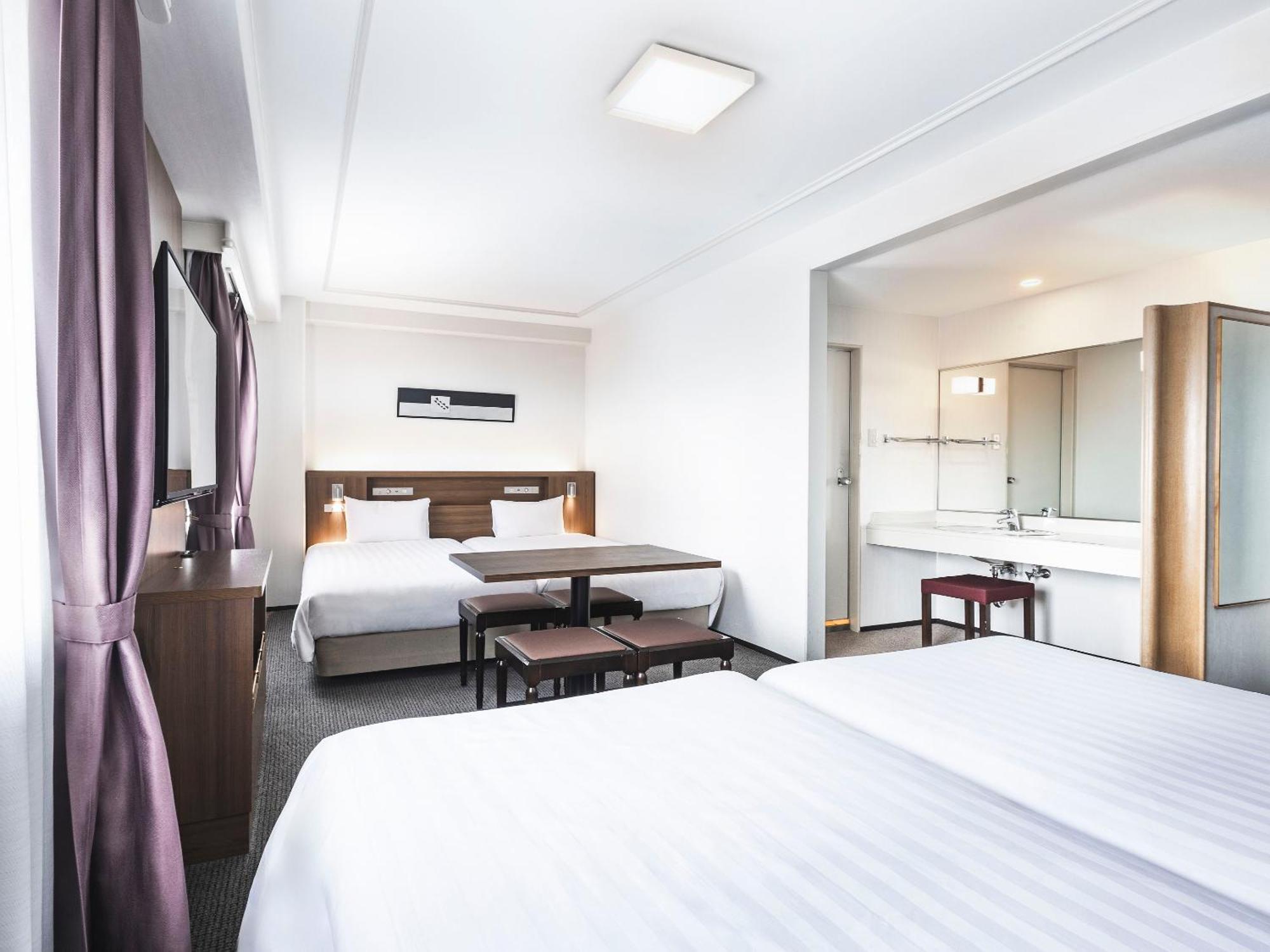 New Hankyu Annex Hotel