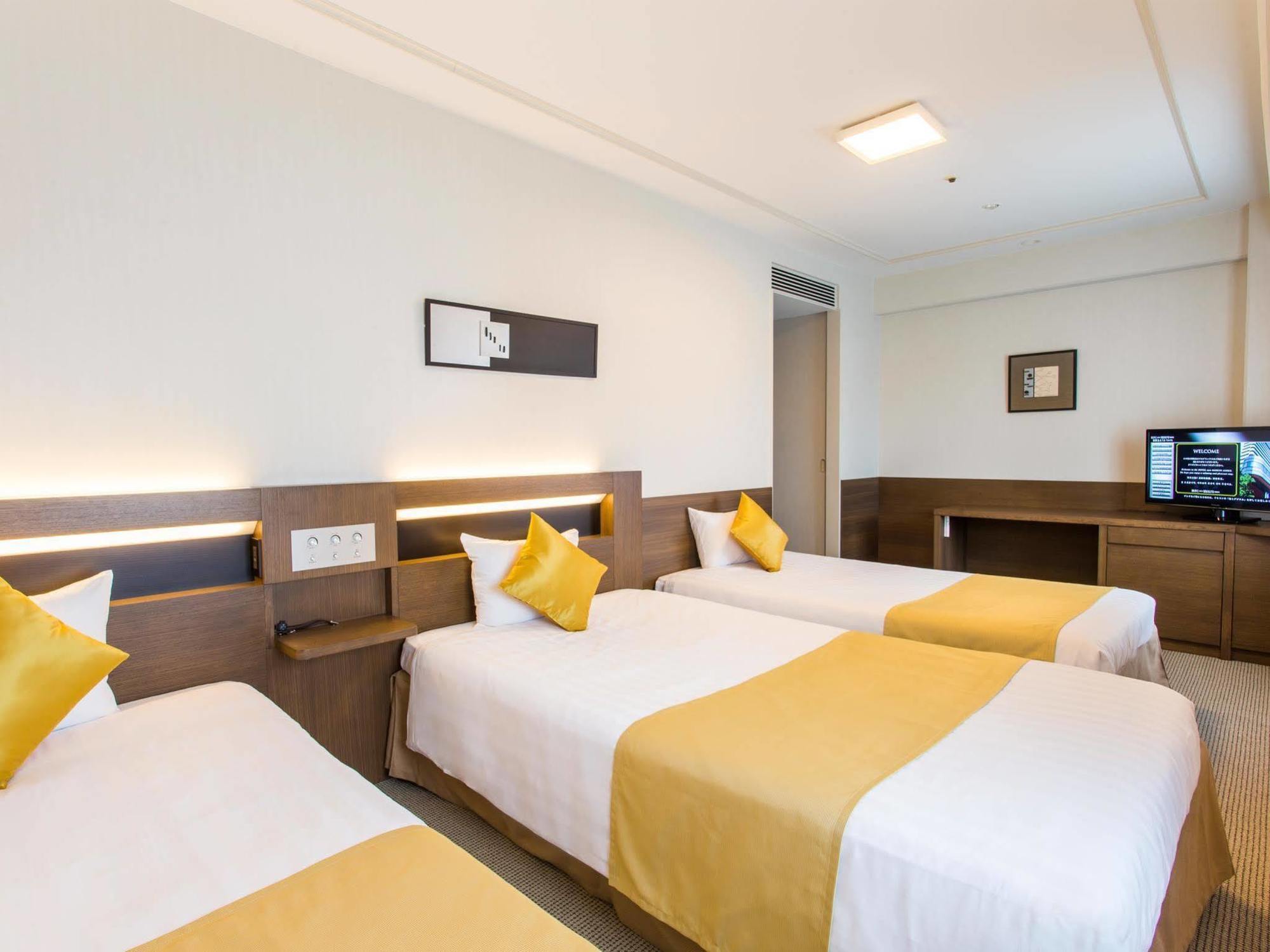 โรงแรมนิว ฮันกิว โอซากา แอนเน็กซ์ โรงแรม 3*